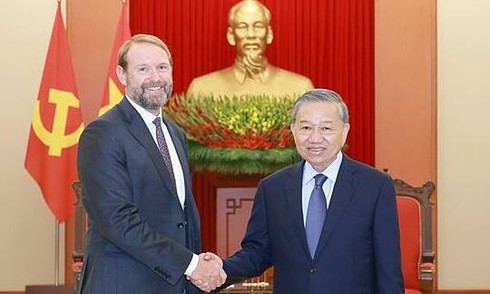 Tổng Bí thư đề nghị Tập đoàn năng lượng Mỹ tăng đầu tư tại Việt Nam