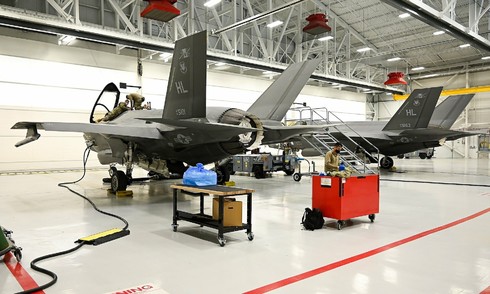 Mỹ có thể vô hiệu hóa phi đội F-35 của nước ngoài như thế nào
