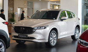 Mazda CX-5 lần đầu xuống giá dưới 700 triệu đồng