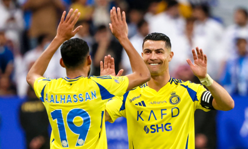 Ronaldo lập cú đúp, nhấn chìm Al Hilal