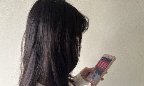 Tác hại của thói quen lướt điện thoại liên tục
