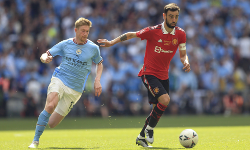 Man City được khuyên mua Fernandes thế chỗ De Bruyne