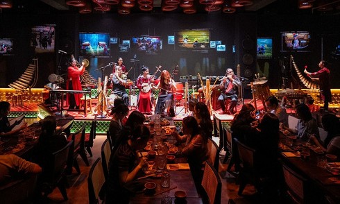 Du lịch ba miền qua show âm nhạc và ẩm thực ở TP HCM