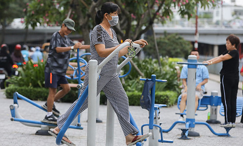 Những bài tập nên tránh khi thoái hóa khớp hông