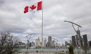 Thủ phủ ngành ôtô Canada điêu đứng vì sóng thuế quan Mỹ