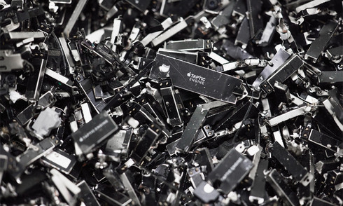 Apple sắp đạt mục tiêu dùng đất hiếm dạng tái chế