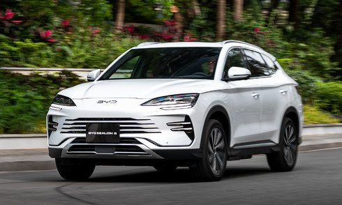 BYD Sealion 6 – crossover 'điện lai xăng'