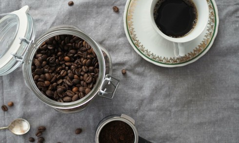 Uống cà phê có làm tăng trào ngược dạ dày?