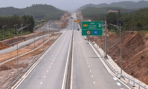 Ôtô được chạy tối đa 90 km/h trên 4 đoạn cao tốc Bắc Nam