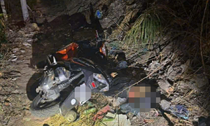 Thi thể với vết thương ở cổ được phát hiện ở Nha Trang