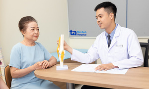 Triệu chứng bệnh ngón tay cò súng