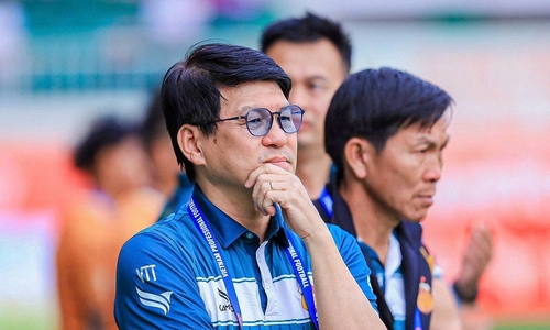 Hai lãnh đạo HAGL bị phạt nặng vì lăng mạ trọng tài