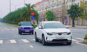 Thực hư đi ôtô điện dễ bị say xe