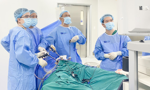 Cắt tuyến tiền liệt triệt căn ung thư