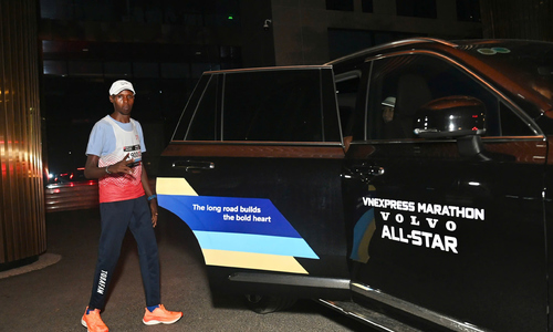 Runner Kenya so VM Volvo All-Star với các giải major