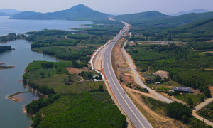 Hình dáng cao tốc Hàm Nghi - Vũng Áng