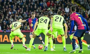 Barca dứt điểm 40 lần để ghi một bàn
