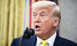 Ông Trump kêu gọi ông Putin 'hãy dừng lại'