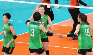 CLB Việt Nam vào bán kết bóng chuyền nữ châu Á