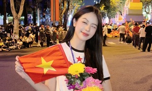 Hoa hậu Thanh Thủy mặc giản dị ở đời thường