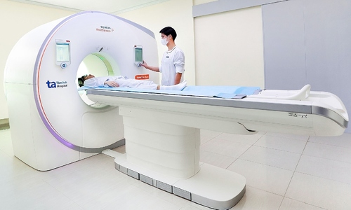 Dấu hiệu nào cảnh báo ung thư đại trực tràng di căn phổi?