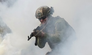 Những thanh niên Ukraine nhập ngũ vì ưu đãi tài chính