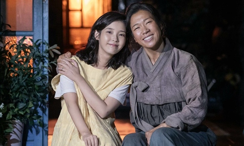 'Khi cuộc đời cho bạn quả quýt' thắng lớn ở Baeksang 2025