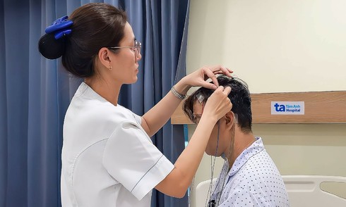 Hay tỉnh giấc giữa đêm cảnh báo bệnh gì?
