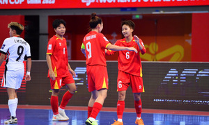 Futsal nữ Việt Nam thoát hiểm ở trận ra quân giải châu Á