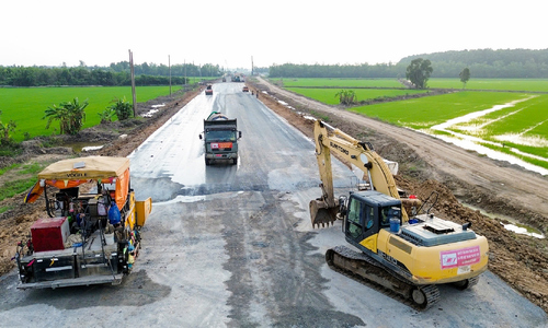 Suất đầu tư cầu cạn cao tốc gần 460 tỷ đồng/km