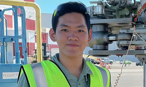 Giành học bổng toàn phần tiến sĩ sau kỳ thực tập ở Boeing