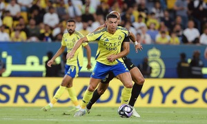 Ronaldo lu mờ trước Benzema