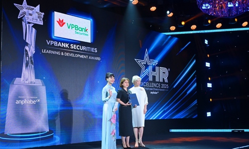 VPBankS nhận giải thưởng HR Excellence 2025