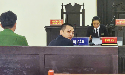 Người của tịnh thất Bồng Lai ra tòa trong vụ lừa tiền từ thiện