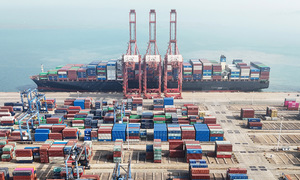 Xuất khẩu của Trung Quốc tăng mạnh