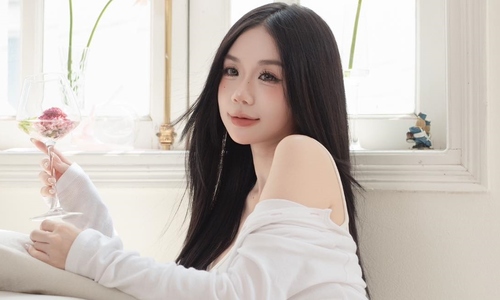 Phong cách gợi cảm của vợ sắp cưới Đạt G