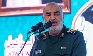 Iran dọa 'mở cửa địa ngục' nếu bị Mỹ, Israel tấn công