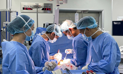 Tưởng đau cổ vai gáy hóa thoát vị đĩa đệm cột sống