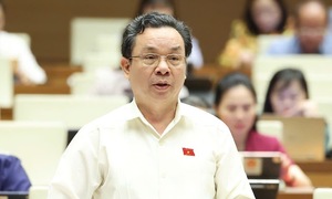 Tranh luận việc học phí, viện phí phải gánh thêm thuế thu nhập doanh nghiệp