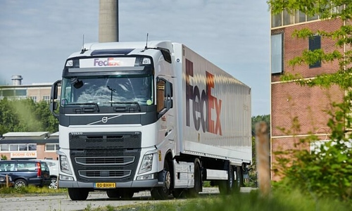 FedEx xây hai trung tâm logistics mới tại Anh