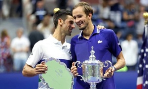 Medvedev muốn mời Djokovic làm HLV