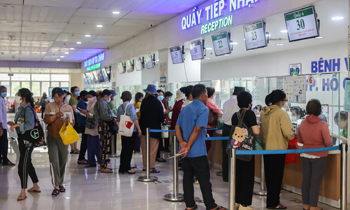 'Ung thư vẫn là gánh nặng y tế hàng đầu'