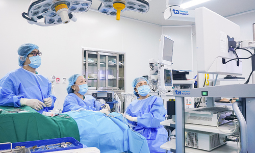 Bệnh xốp xơ tai khiến người đàn ông giảm thính lực