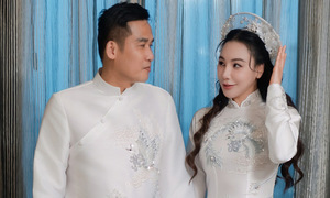 Hồ Quỳnh Hương cùng chồng thử áo dài cưới