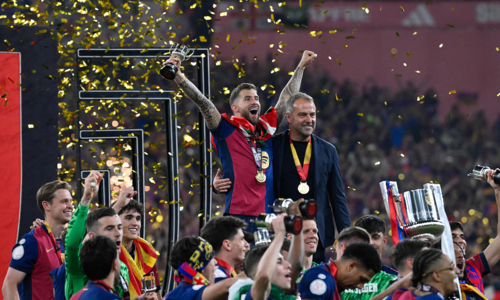 Flick và chiến dịch trẻ hóa biến Barca thành nhà vô địch