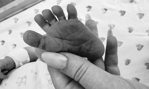 Tiffany Trump sinh con đầu lòng