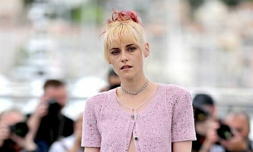 Phim đầu tay của Kristen Stewart được khen tại Cannes