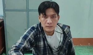 Vờ cúng dường rồi cướp giật trong chùa