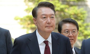 Cựu tổng thống Yoon Suk-yeol rời khỏi đảng cầm quyền Hàn Quốc