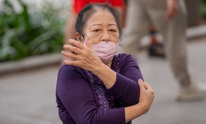 Bệnh gout và viêm khớp dạng thấp khác nhau thế nào